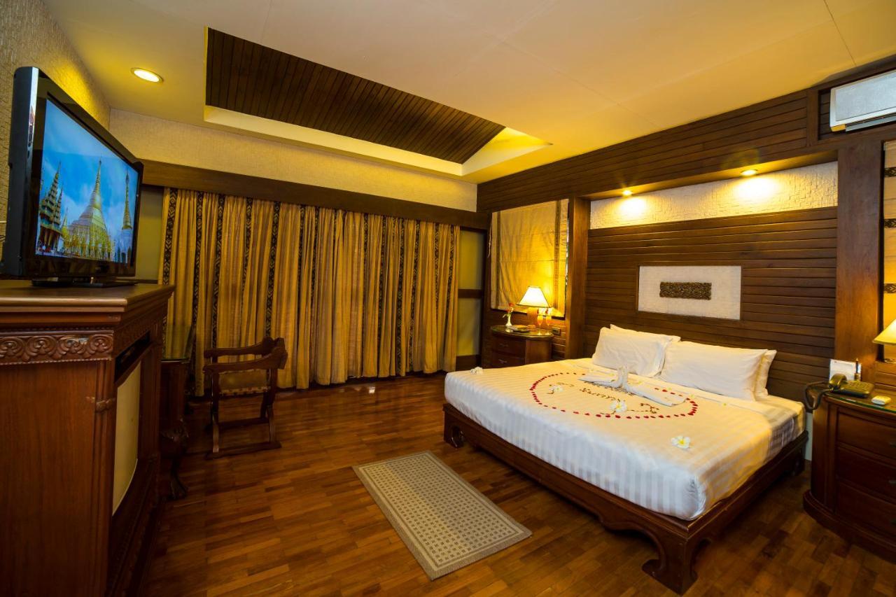 Sunny Paradise Resort Ngwesaung Exterior foto