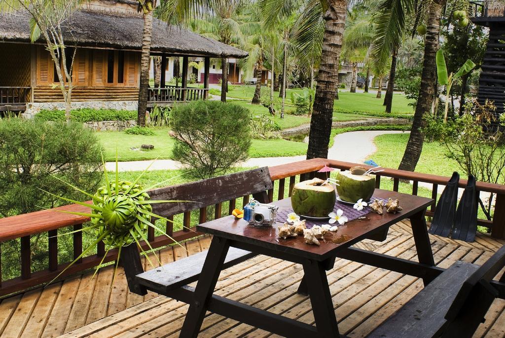 Sunny Paradise Resort Ngwesaung Exterior foto
